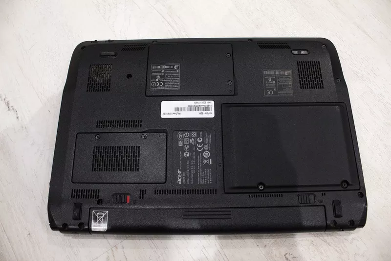 Продам нетбук Acer Aspire One 751h-52Bk Black 7
